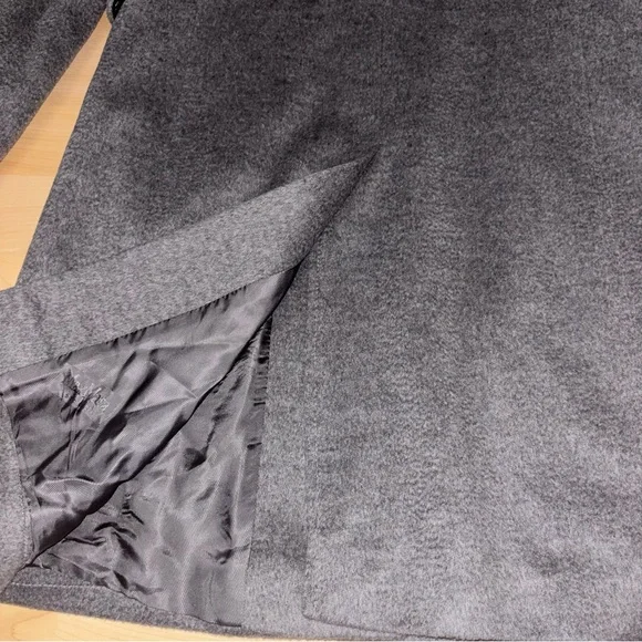 Max Mara Studio Agnese Virgin Wool FunnelNeck Grey Coat Sz 2 Designer Minimalist